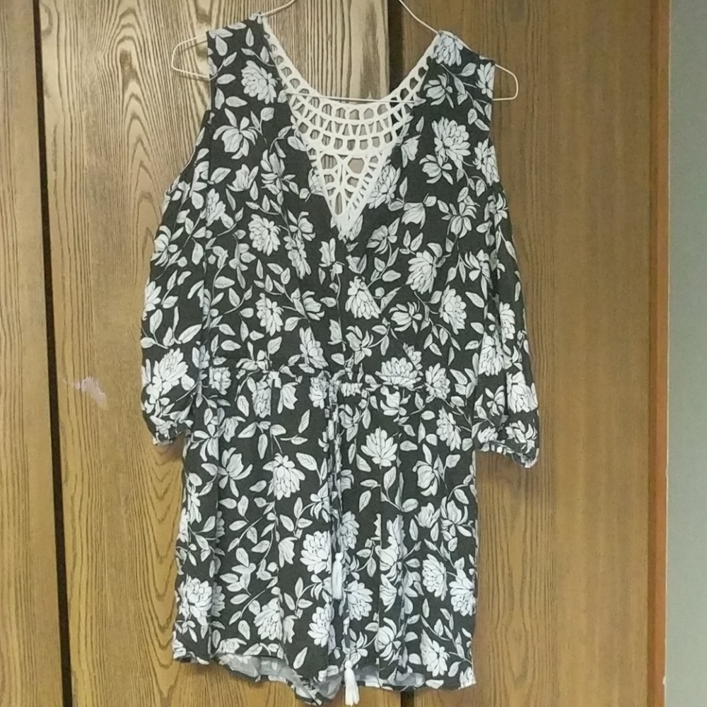 Cold shoulder romper